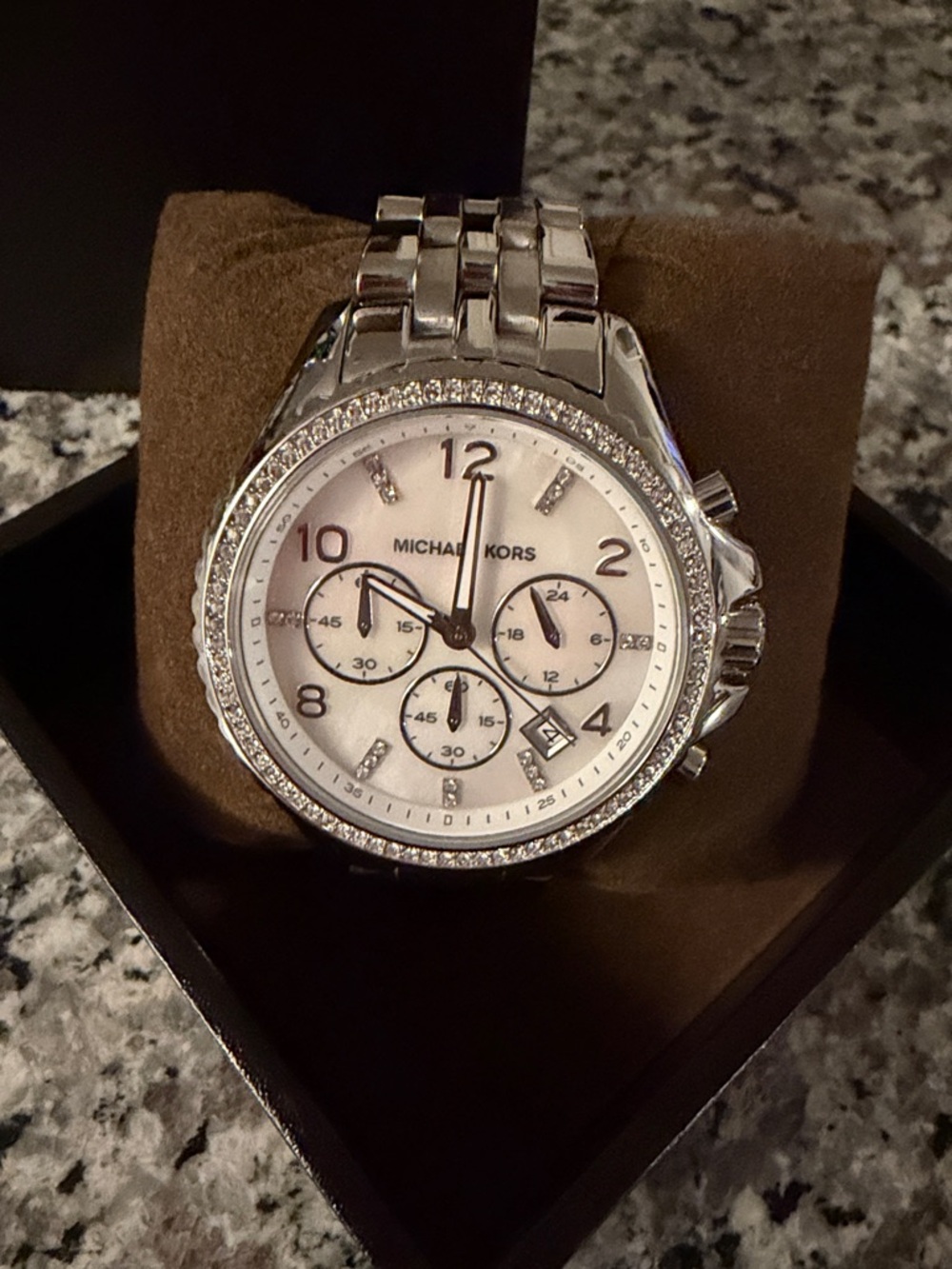 Michael Kors Silver and White Crystal-Accent Chronograph Bracelet Watch